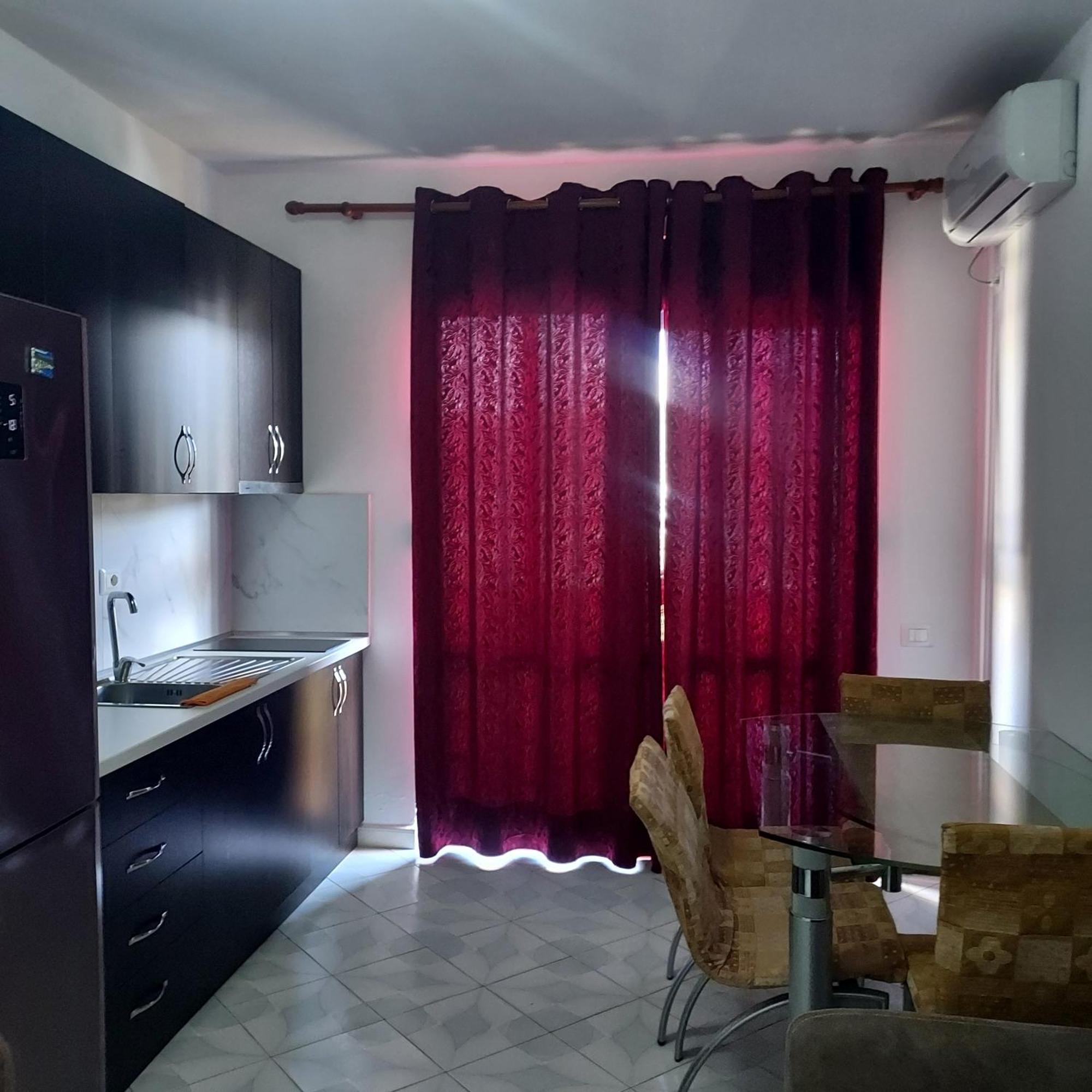 Ferienwohnung Martin Ferraj Riviera Vlorë Exterior foto